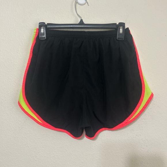Nike Dri-FIT Tempo Running Shorts Black Neon Yellow Pink Flaw Size M - Picture 5 of 8